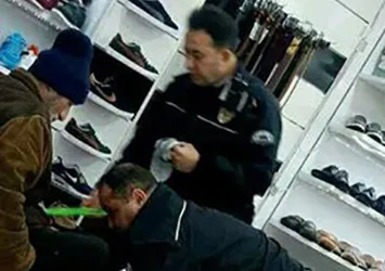 Polisten örnek davranış! Kimsesiz bir amcayı...