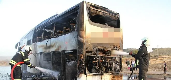 Yolcu otobüsü alev alev yandı! Manisa’da çok sayıda yolcu korku dolu anlar yaşadı