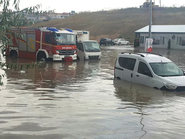 Ankara'da kabus! 15 dakikada bu hale geldi - 2