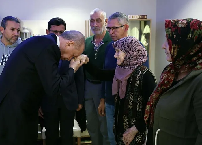 baskan-erdogan-sorusturma-talimatini-vermisti-balikesirdeki-patlamaya-3-tutuklama-1735417006145.jpeg (Fotoğraf: DHA)