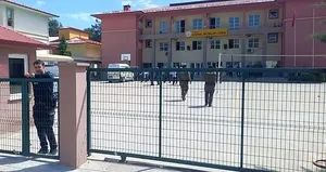 Lise kantininde cinayet! 2 kişi öldürüldü