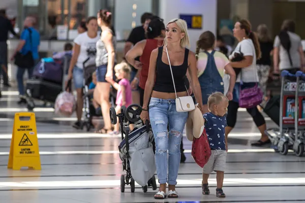 gozler-15-haziranda-yerli-turist-rekor-kiracak-1622971375303.jpg Gözler 15 Haziran'da! Yerli turist rekor kıracak! - 3