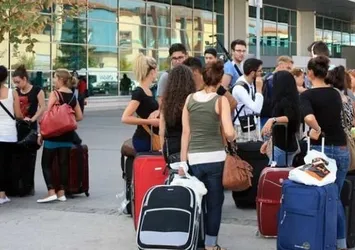 Vatandaş tatili 10 güne çıkardı