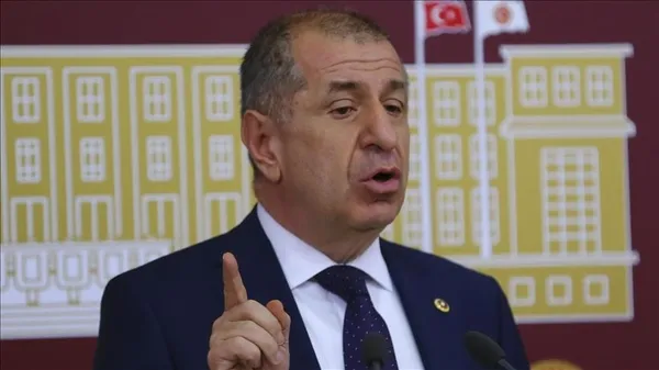 goc-idaresi-baskanligindan-umit-ozdagin-600-bin-suriyeli-istanbula-goturuldu-sozlerine-yalanlama-1677695871977.jpg Göç İdaresi Başkanlığı'ndan Ümit Özdağ'ın "600 bin Suriyeli İstanbul'a götürüldü" sözlerine yalanlama - 1