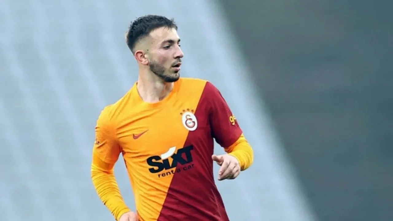 Galatasaray'da Halil Dervişoğlu ile yollar ayrıldı! İşte genç oyuncunun yeni takımı...