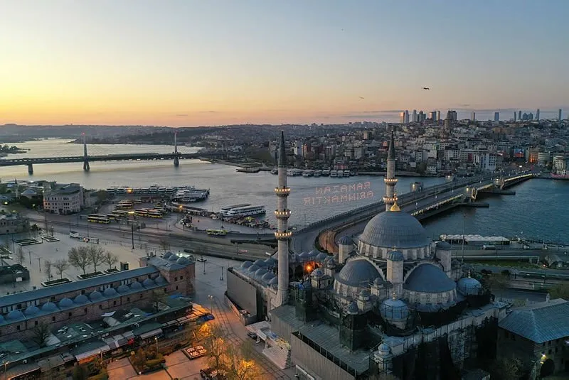 Diyanet Ten Islam In Salgin Hastaliklara Bakisi Raporu Coronavirus Ilahi Ikaz Mi