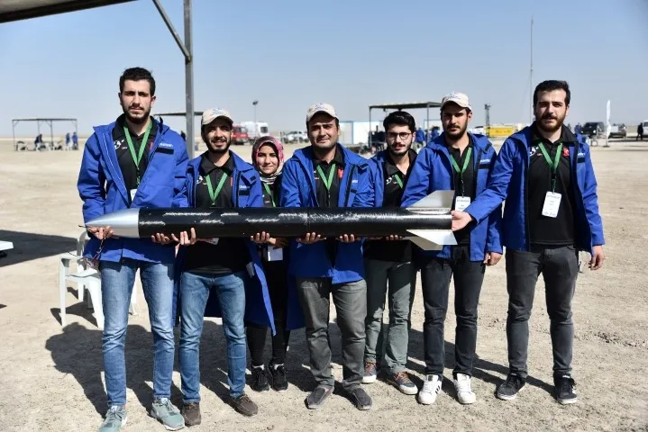 Tuz Gölüânde roket yarıÅları nefes kesti ile ilgili görsel sonucu