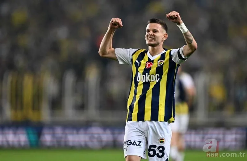 Fenerbahçe’de yaprak dökümü! Ocak ayında ayrılacak ilk isim belli oldu 10