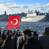 TCG Anadolu yeniden Sarayburnu’nda