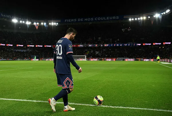 Messi Altın Top'u kazandı ama başı dertte - 4