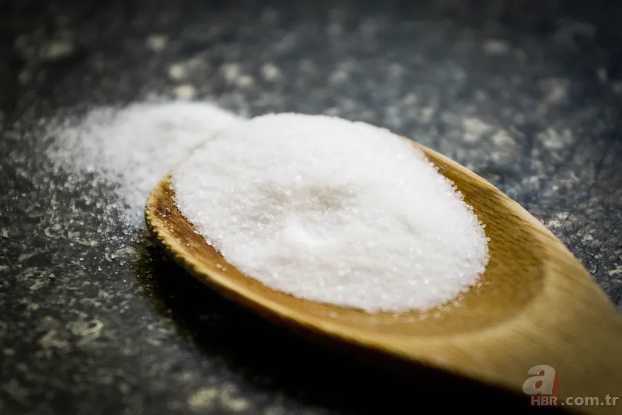 Yemeğin tadı kaçacak diye korkmayın! Tuzu unutturan o gizli reçete 4