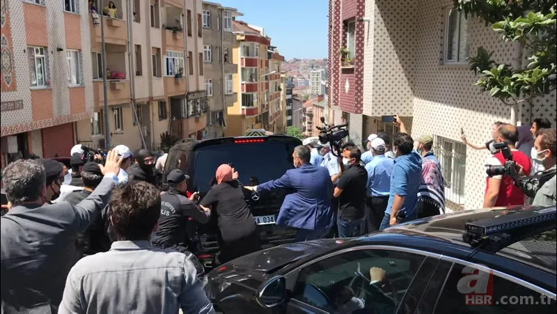 Deprem toplanma alanına kentsel dönüşüm! CHP'li İBB Başkanı İmamoğlu'na protesto: 1 kişi yaralandı 4