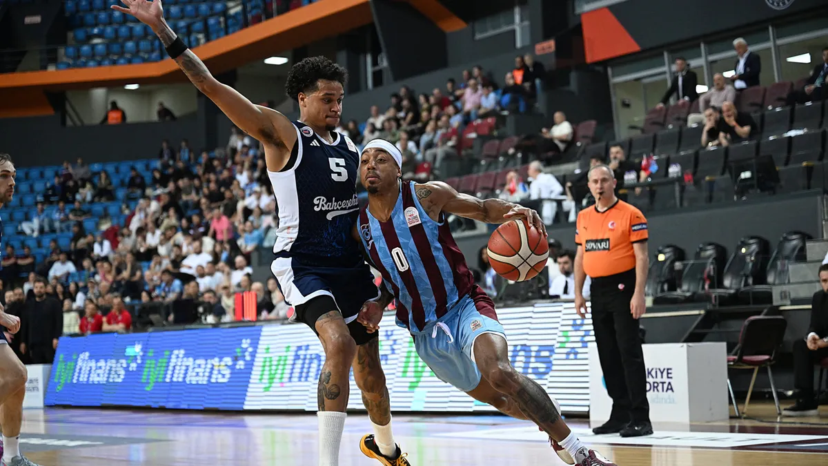 Bahçeşehir Koleji şov yaptı! Yarı final biletini kaptı