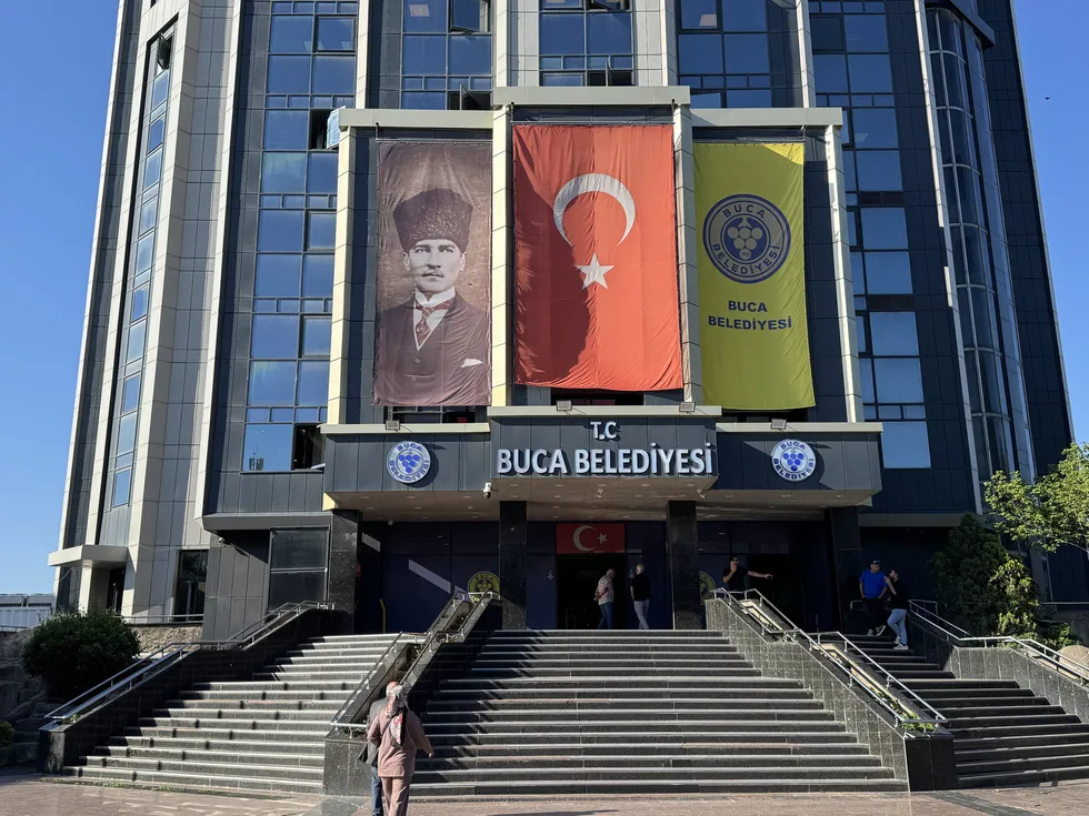 Küllerinden doğan skandal: Buca’da orman yangınından "hayalet" villalar çıktı! - 8