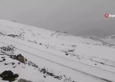 Gümüşhane’nin yüksekleri beyaza büründü