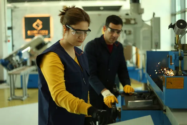 Genç istihdama KOSGEB damgası! 90 bin genç ilk işine başladı