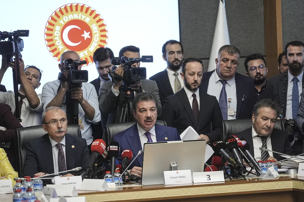 Terörsüz Türkiye Yasası Meclis Komisyonu'nda kabul edildi! - 5