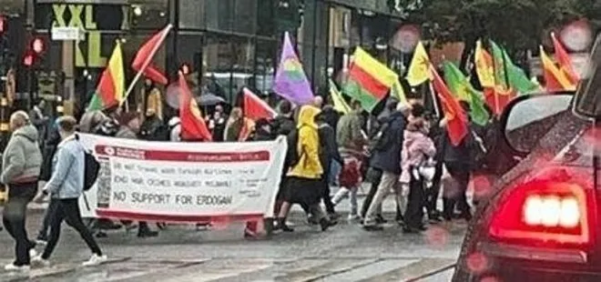 İsveç’te İran protestosu bahane edilerek PKK paçavrası açıldı! NATO’ya girmek isteyen ülkede skandal görüntüler