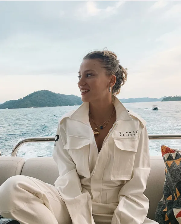 umut-evirgenin-babasindan-serenay-sarikaya-vetosu-evlatliktan-ve-mirastan-men-ederim-1643262305323.jpg Umut Evirgen'in babasından Serenay Sarıkaya'ya veto! ‘Evlatlıktan reddederim’ - 2