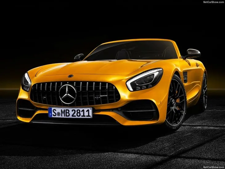 2019 AMG GT S Roadster