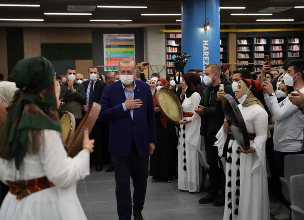 Başkan Erdoğan Adanalı gençlerle hasret giderecek