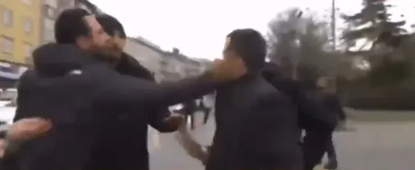 İzinsiz gösteride HDP’liler tansiyonu yükseltti! Polis Ferhat Encü’nün hakaretini yanına bırakmadı