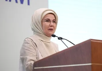 Sıfır Atık Mavi projesinde seferberlik! Emine Erdoğan:138 bin ton deniz çöpünün 103 bin tonu plastik