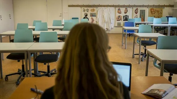 Son dakika: 3 ay içinde milyonları aşılama kararı! Okullara gidilmeye devam edilecek