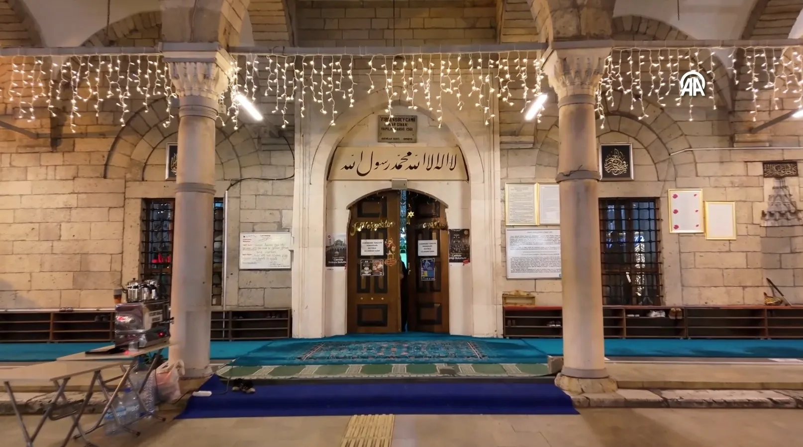 Isparta'daki 465 Yıllık Firdevs Bey Camisi Ramazan Ayında Ziyaretçi Akınına Uğruyor