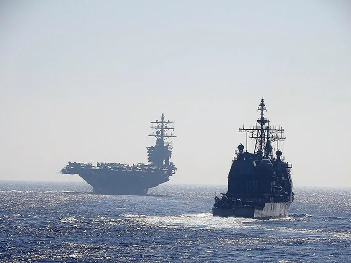 Son dakika: Türkiye’nin yanı başında çıkarma! ABD gemisi yanaştı, helikopterler indi!