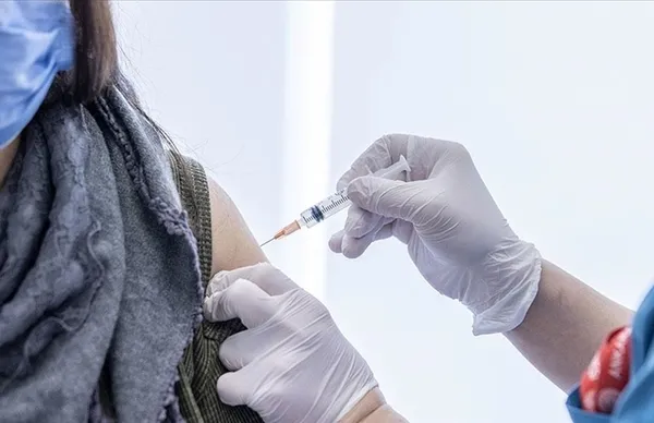 BioNTech koronavirüs aşısı nedeniyle mahkemeye çıkıyor! Aşı sonrası ortaya çıkan rahatsızlıklar sonrası dava açıldı