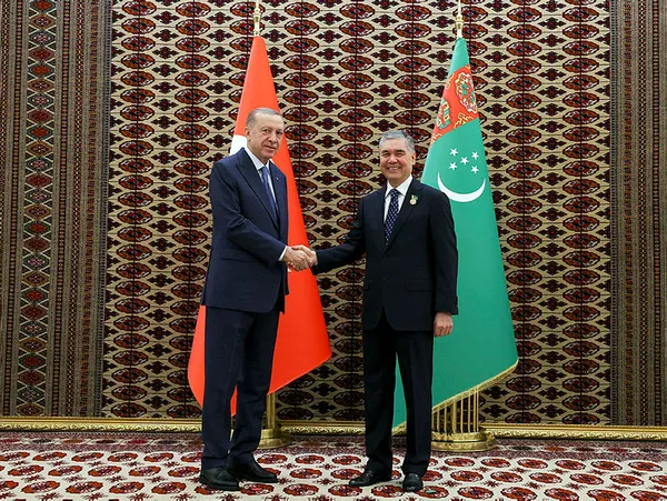 Son dakika: Avaza'da Üçlü Liderler Zirvesi: Gündem Türkmen gazı! Başkan Erdoğan'dan önemli açıklamalar: Nakli başlamalı - 12