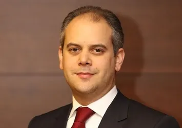 Gençlik ve Spor Bakanı Akif Çağatay Kılıç, Servet Yardımcı'ya tebrik etti