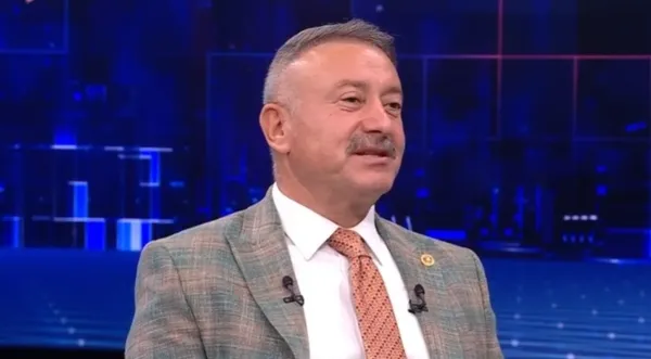 medyayi-fonlayan-chp-ve-iyi-partinin-asil-amaci-ne-ak-parti-milletvekili-haci-ozkan-a-haberde-anlatti-yalan-ha-1660335829622.jpg Medyayı fonlayan CHP ve İYİ Parti'nin asıl amacı ne? AK Parti Milletvekili Hacı Özkan A Haber'de anlattı: Yalan haberlerle kamuoyunu yanıltıyorlar - 5