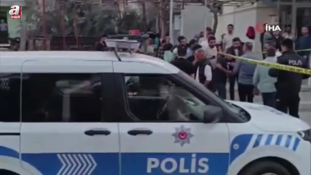 İzmir’de sokakta silahlı kavga: 1 yaralı