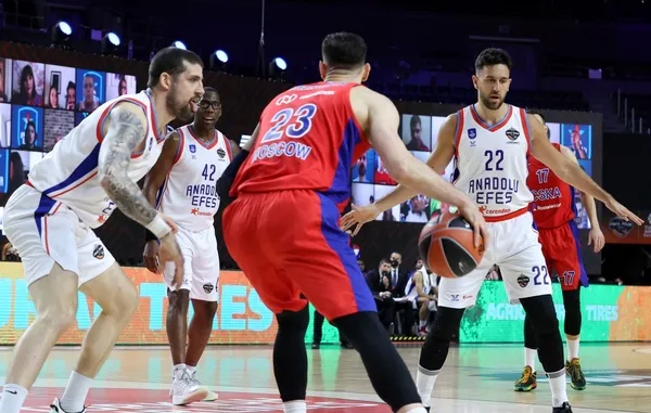 THY Avrupa Ligi Dörtlü Final ilk maçında Anadolu Efes yükseldi - 8