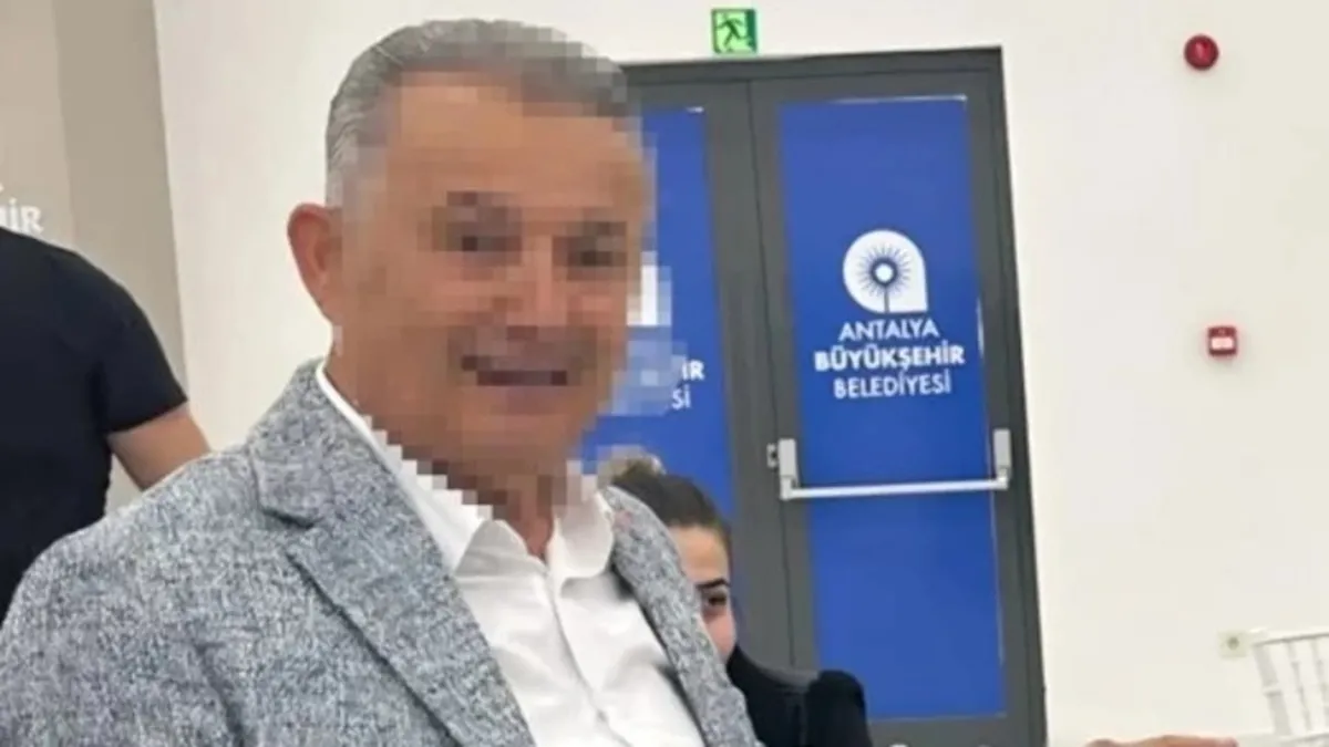 Rüşvetten gözaltına alınmıştı! Eski CHP ilçe başkanına ev hapsi