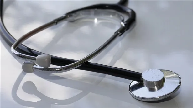 Dizanteri nedir, nasıl bulaşır? Belirtileri neler? Mide ağrısı, ishal, ateş...Tedavisi, aşısı var mı? Amipli/Basilli dizanteri