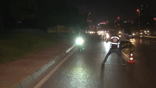 istanbulda-emniyetten-egzoz-ve-modifiye-denetimi-1630181532550.jpg İstanbul’da emniyetten egzoz ve modifiye denetimi - 2