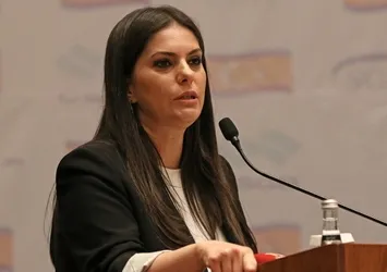 Bakandan flaş taşeron açıklaması