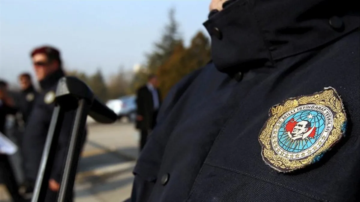 MİT'ten casusluk operasyonu! Kişisel verileri örgütlere satan ağ çökertildi...