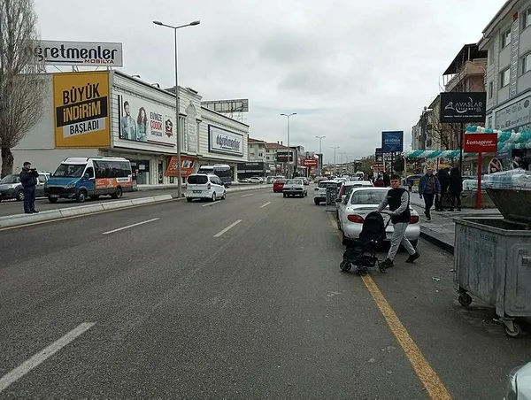 1679149530754.jpeg Ankara'da alkollü tır sürücüsü dehşeti! 7 aracı biçti - 1