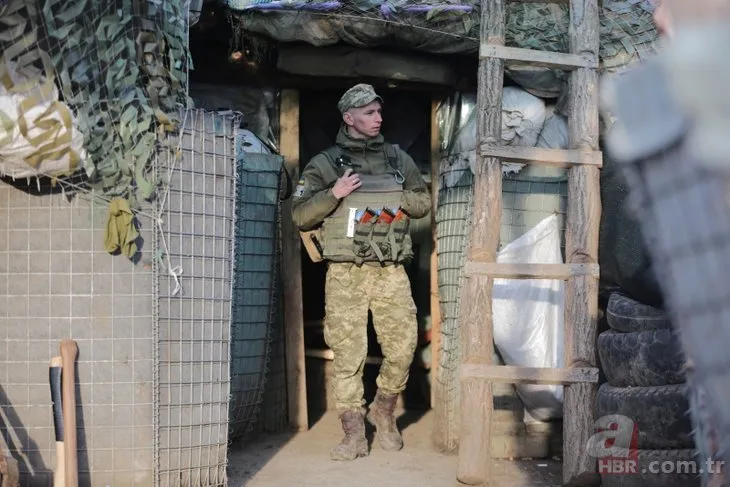 Rusya Ukrayna savaşından yeni görüntüler servis edildi! Askerler siperde kaldı