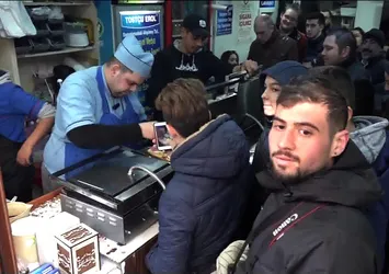 İnternetin yeni fenomeni: Tostçu Erol