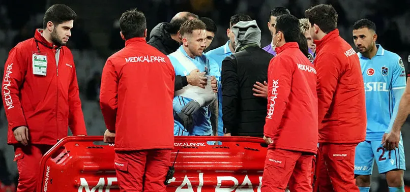 Trabzonspor'da Edin Visca sakatlandı! Yıldız oyuncu taraftarları korkuttu