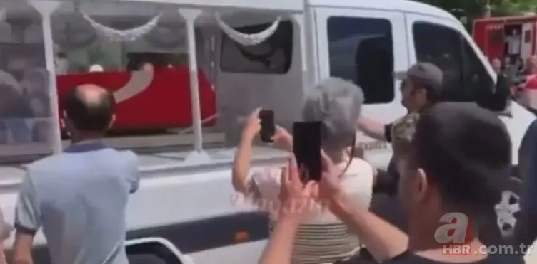 Cüneyt Arkın'ın cenazesinde tepki çeken hareket: "Burası manzara değil" 9