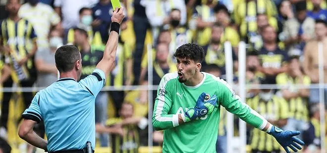 Fenerbahçe - Sivasspor maçı sonrası A Spor canlı yayında Altay Bayındır’a sert sözler: Şımarıklık ukalalık!