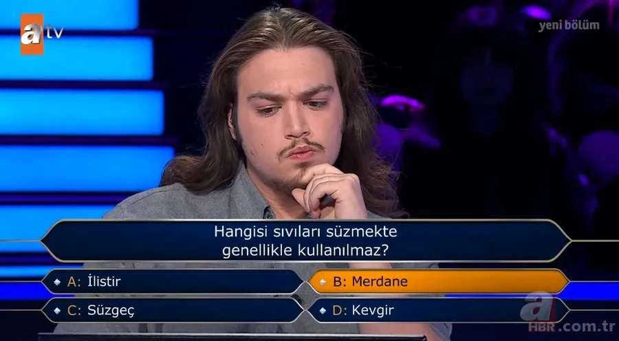 Galatasaray taraftarlarını ekrana kilitleyen anlar! Milyoner'e UEFA Süper Kupası sorusu damga vurdu | Joker kullandı 14