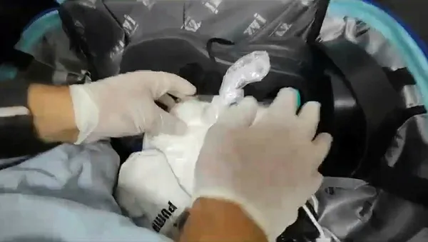 muglada-uyusturucu-operasyonu-uzerinden-1-kilo-370-gram-uyusturucu-cikti-1691163471345.jpg Muğla'da uyuşturucu operasyonu! Üzerinden 1 kilo 370 gram kokain çıktı - 1