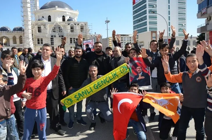 Başkan Erdoğan ve İbrahim Tatlıses Şanlıurfa’da miting sahnesine beraber çıktı